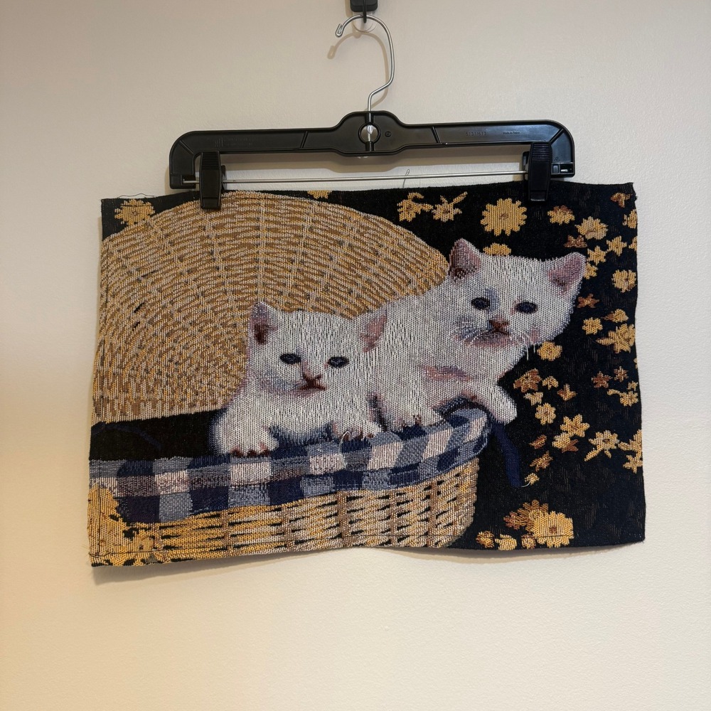 Two Nidico Cat Lover Tapestry Placemat White Kittens Basket NWT‎ NOS